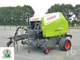 - Claas Rollant 454 RC Pro